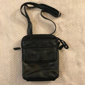 Fossil Black Leather Shoulder Purse / Crossbody Purse